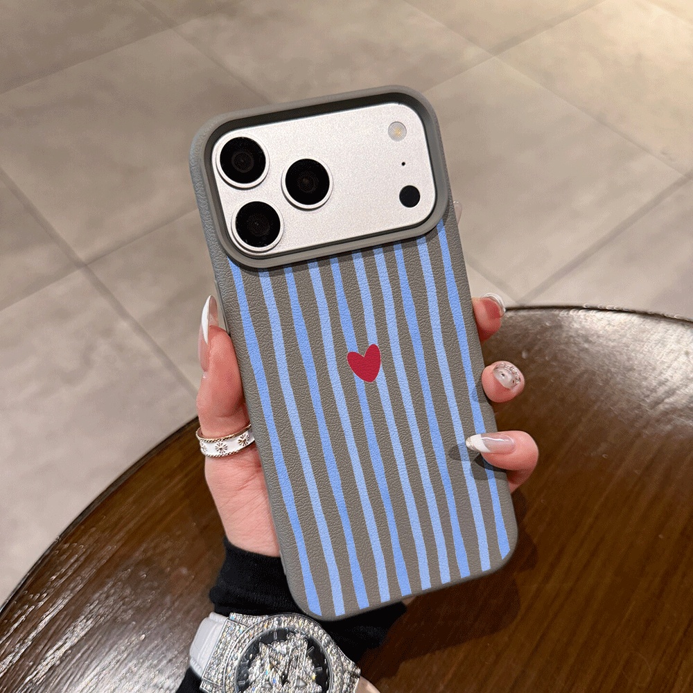 Vertical Stripes Hearts Phone  - Phone Accessories Iphone recension och pris