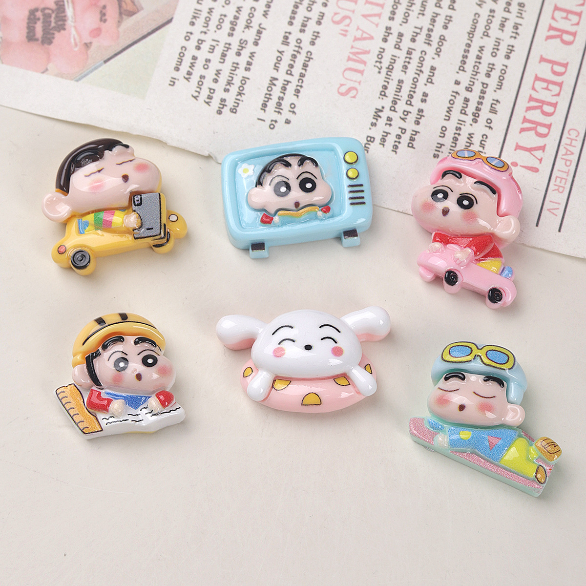 Kawaii Crayon Shin-chan Resin  - Phone Accessories Doll recension och pris